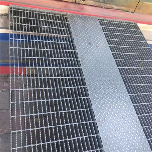 熱浸鋅復合鋼格柵