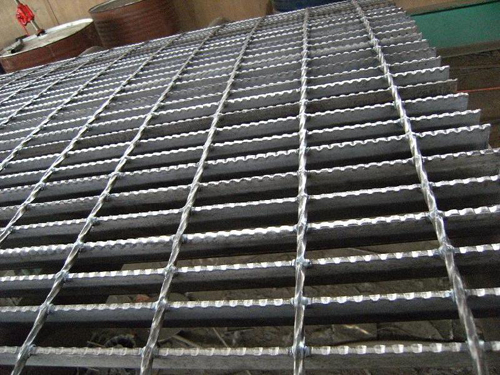 鋸齒鋼格板2
