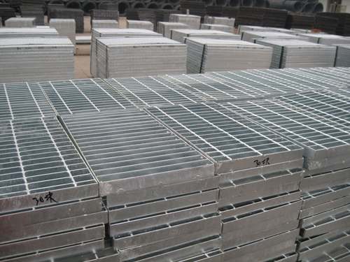 熱鍍鋅鋼<a href='http://m.psecigs.com'>格柵板</a>