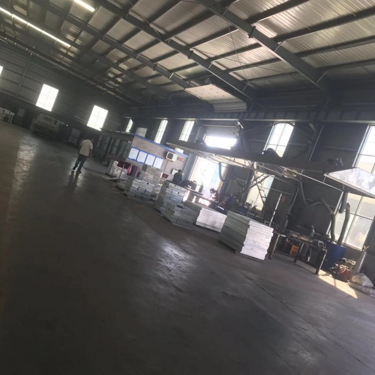 平臺(tái)熱浸鋅格柵板