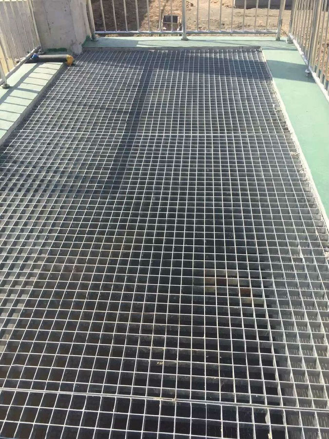 插接鍍鋅鋼格板