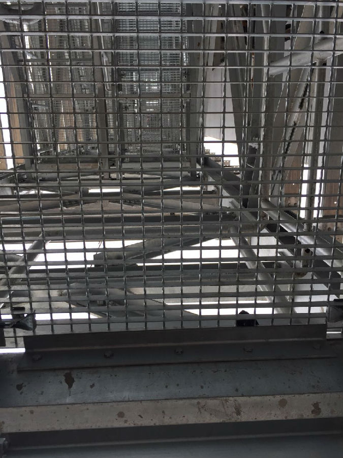 鍍鋅<a href='http://m.psecigs.com'>鋼格柵</a> 鍍鋅鋼格柵