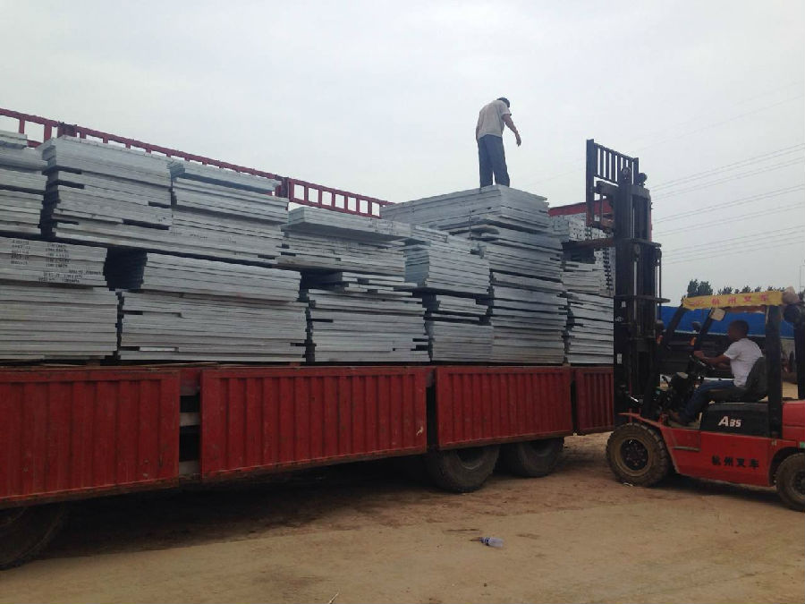 鍍鋅樓梯踏步板格柵