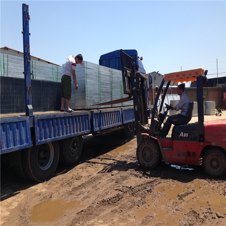 平臺踏步板鍍鋅格柵